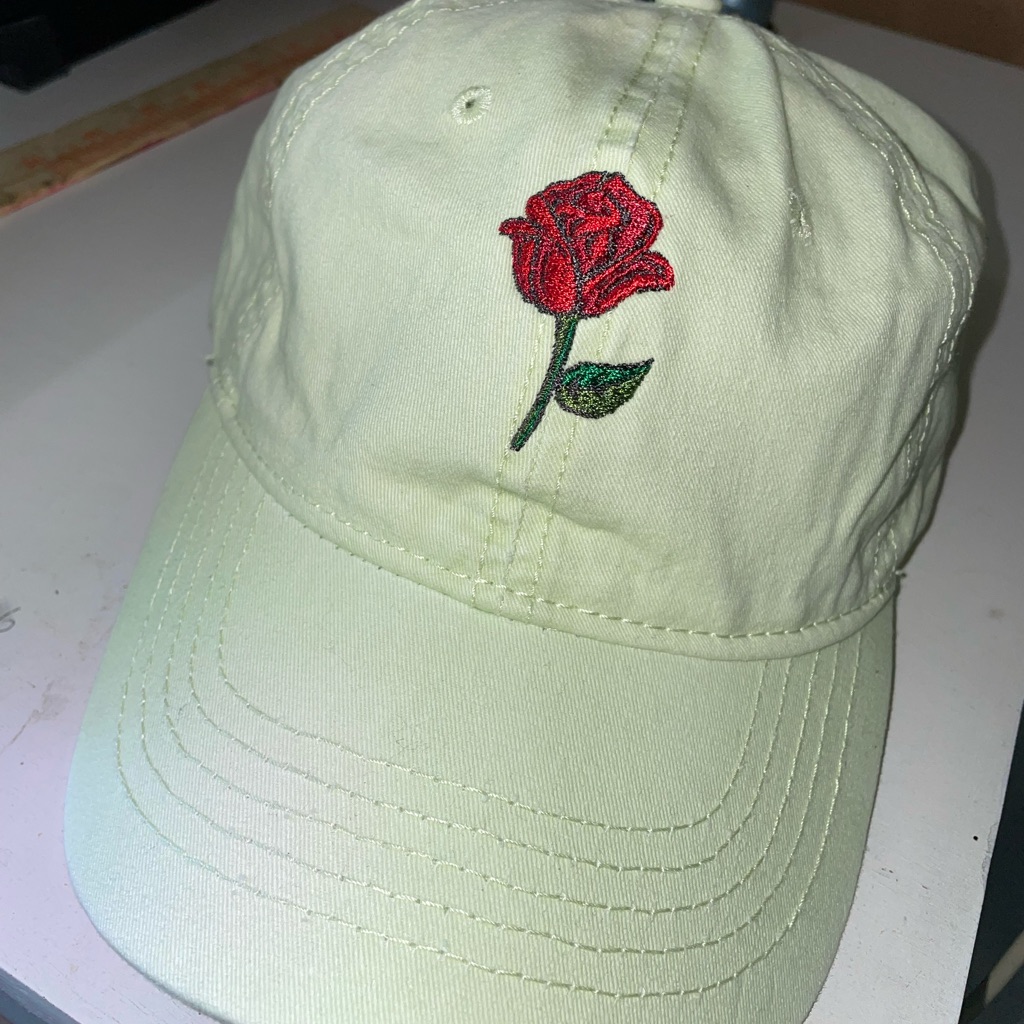 Hat Rose